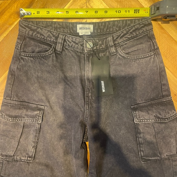 ASOS Weekday Shiloh Workwear Black Cargo Jeans - Picture 5 of 10